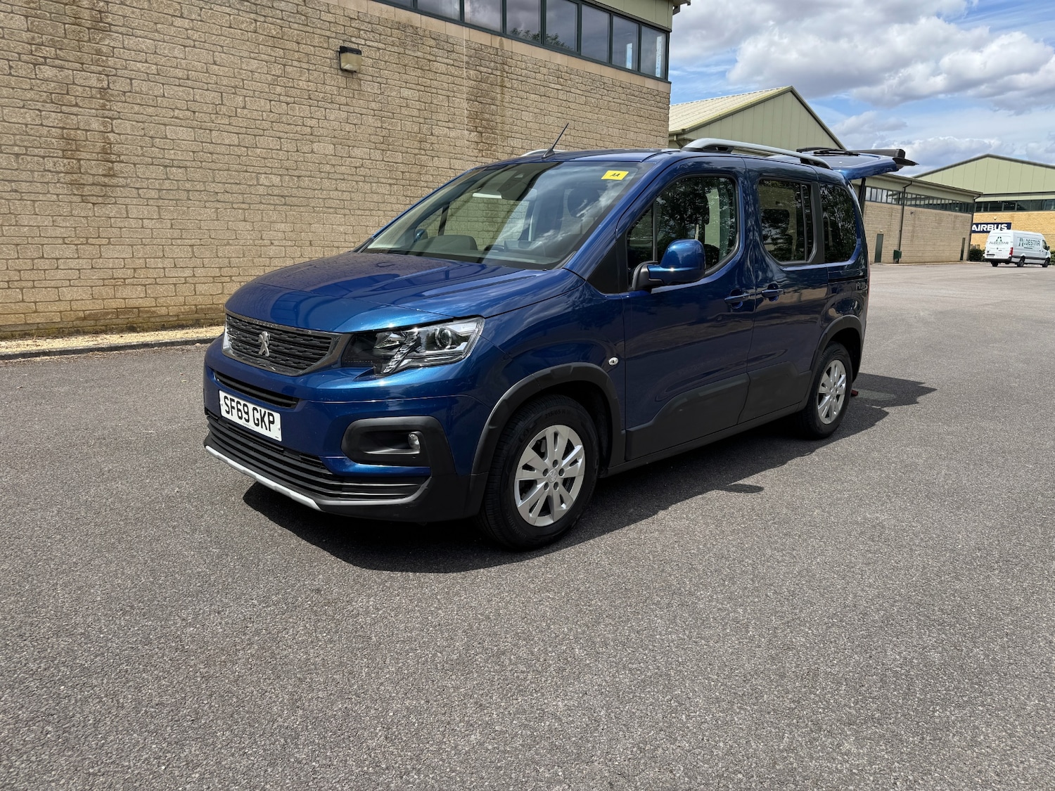 Vehicle 3