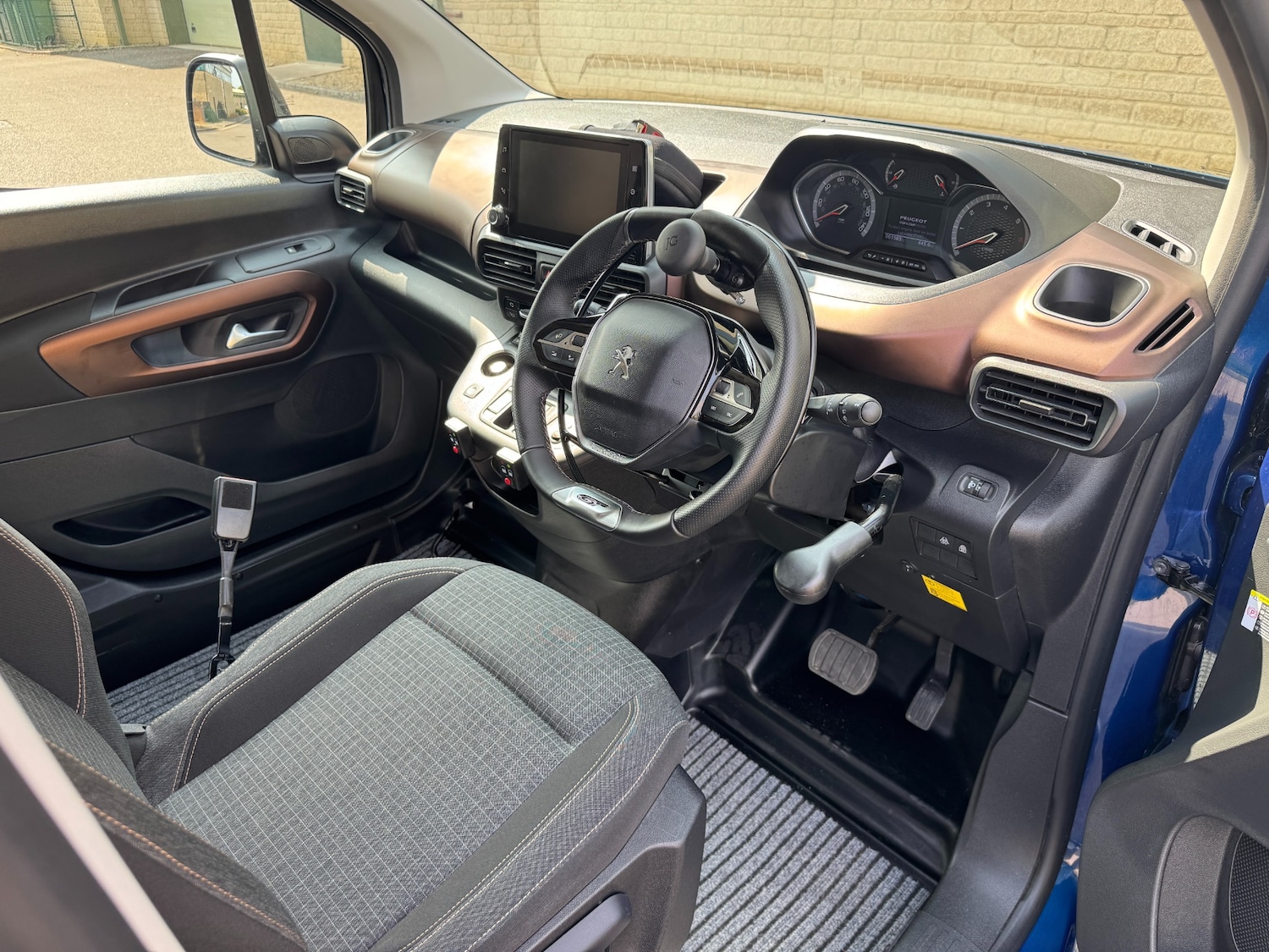 Vehicle 14