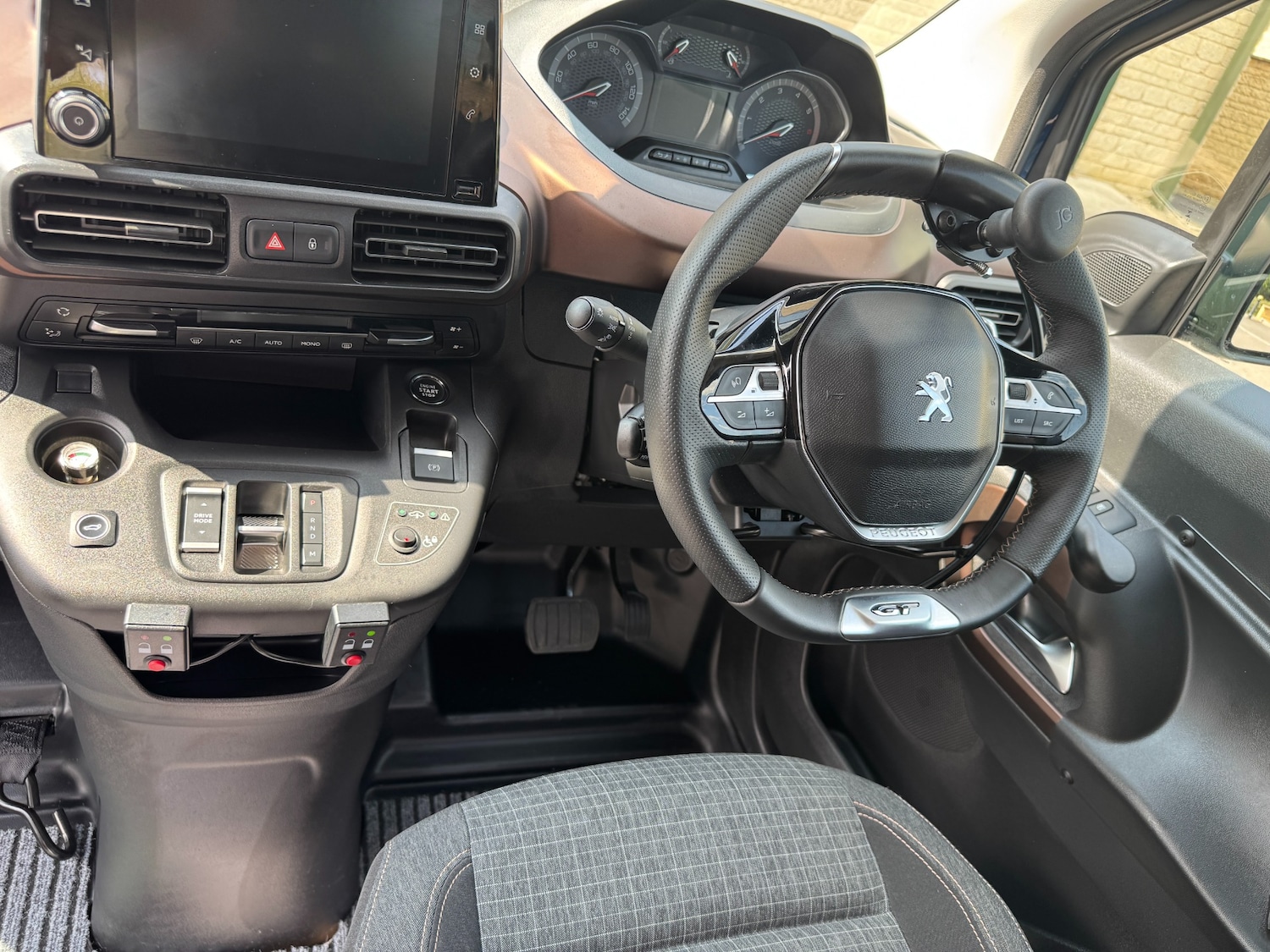 Vehicle 19