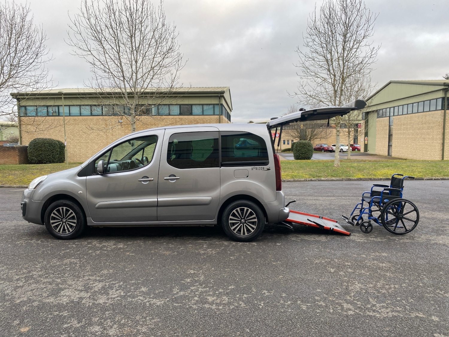 Used Peugeot Partner Tepee 2017 for sale - 76340399: Photo 12