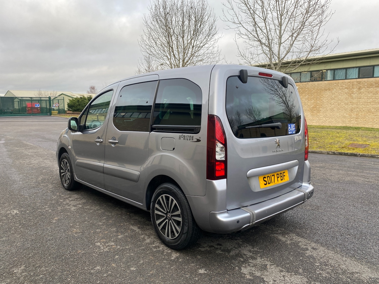 Used Peugeot Partner Tepee 2017 for sale - 76340399: Photo 4