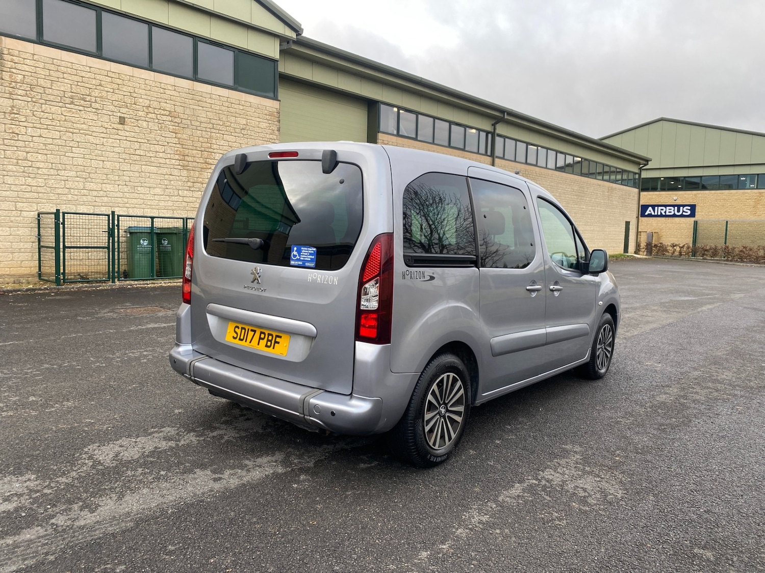 Used Peugeot Partner Tepee 2017 for sale - 76340399: Photo 6