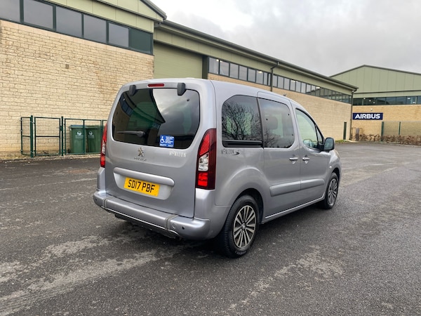 Used Peugeot Partner Tepee 2017 for sale - 76340399: Photo 6