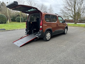 Peugeot Rifter feature image