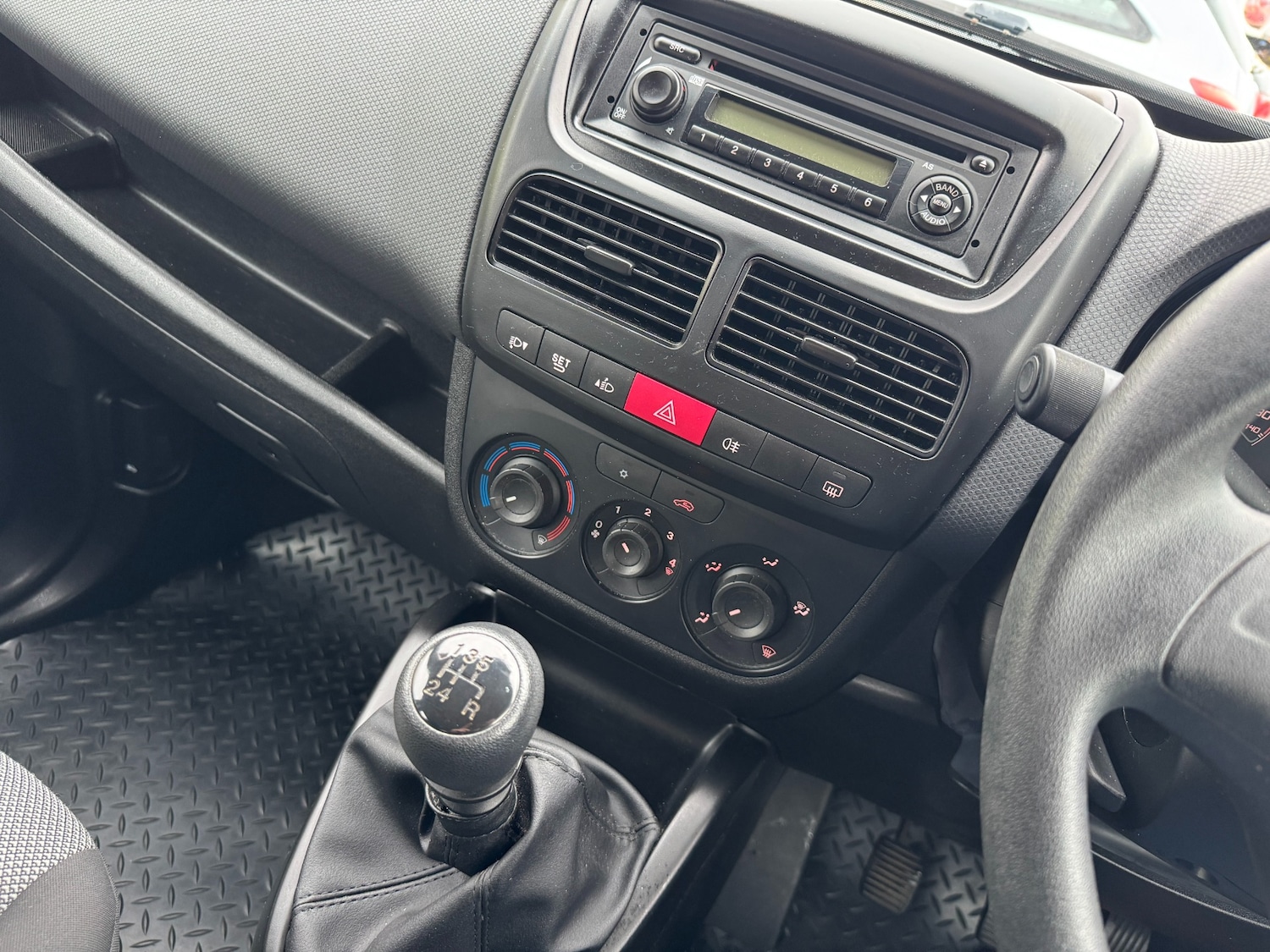 Used Fiat Doblo 2017 for sale - 76341057: Photo 17