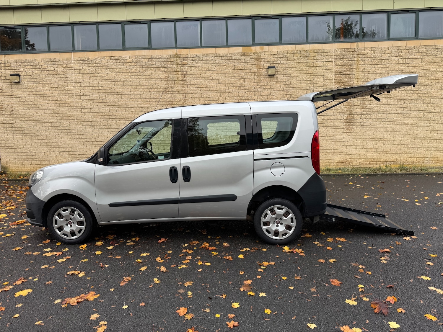 Used Fiat Doblo 2017 for sale - 76341057: Photo 5