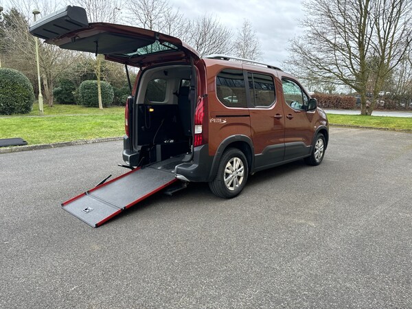 Used Peugeot Rifter 2021 for sale - 76075917: Photo 10