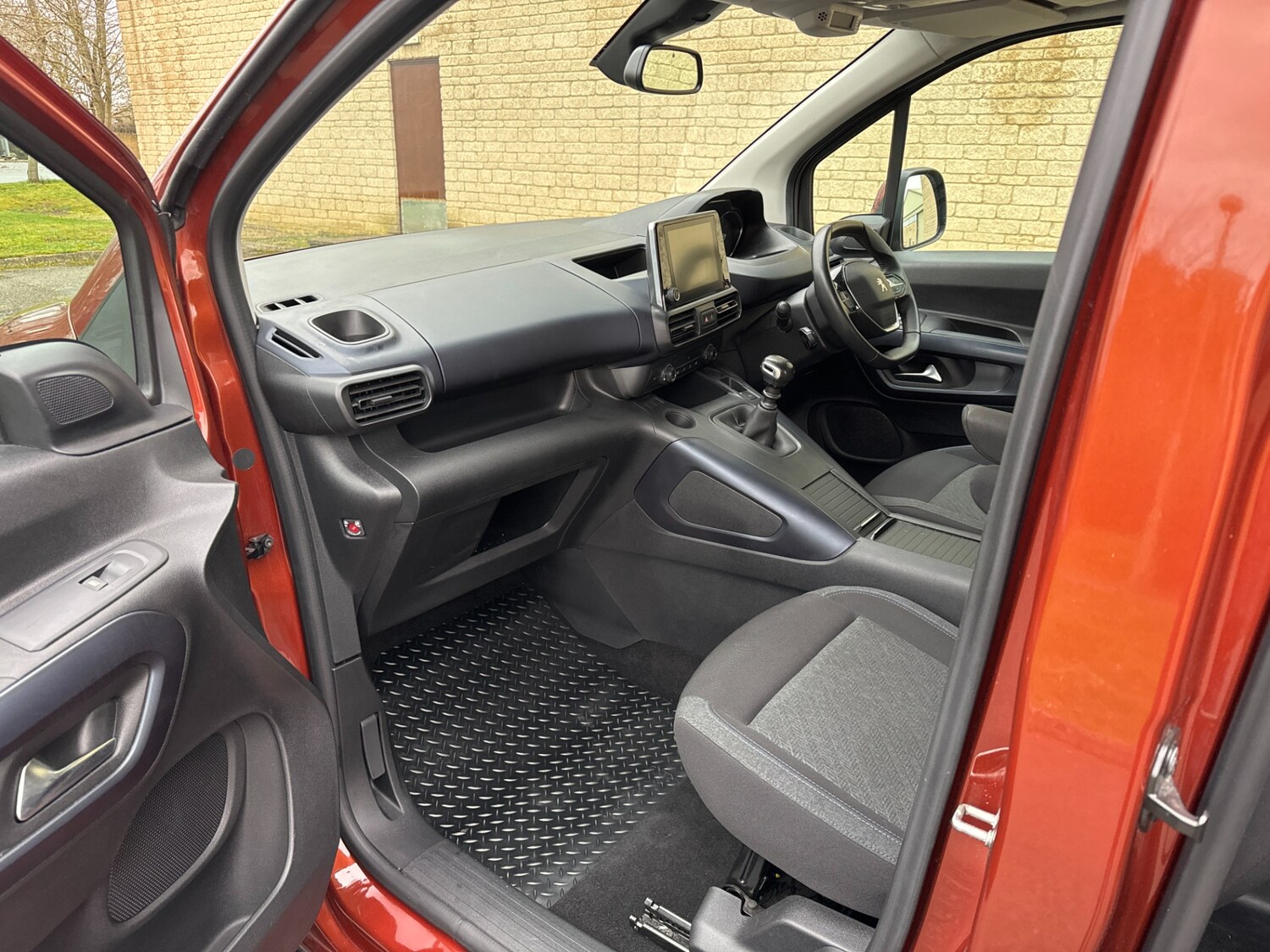 Used Peugeot Rifter 2021 for sale - 76075917: Photo 17