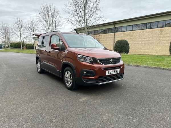 Used Peugeot Rifter 2021 for sale - 76075917: Photo 2
