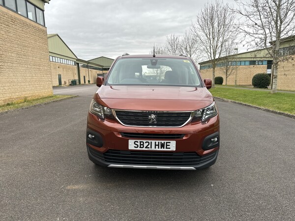 Used Peugeot Rifter 2021 for sale - 76075917: Photo 3