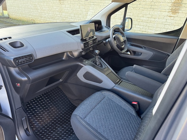Used Peugeot Rifter 2024 for sale - 73862665: Photo 15