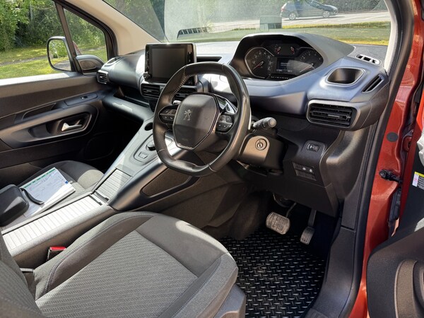 Used Peugeot Rifter 2020 for sale - 74949783: Photo 10