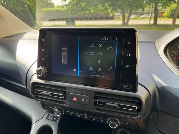 Used Peugeot Rifter 2020 for sale - 74949783: Photo 17