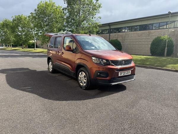 Used Peugeot Rifter 2020 for sale - 74949783: Photo 2