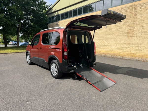 Used Peugeot Rifter 2020 for sale - 74949783: Photo 6