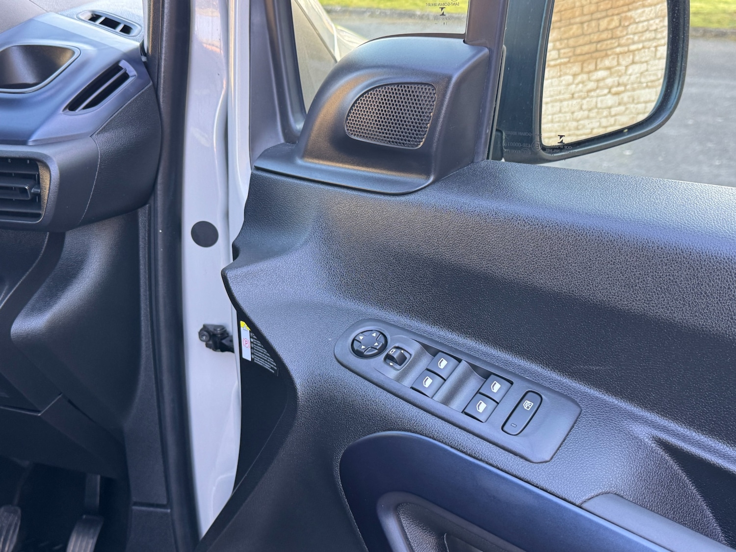 Used Peugeot Rifter 2019 for sale - 77762619: Photo 21