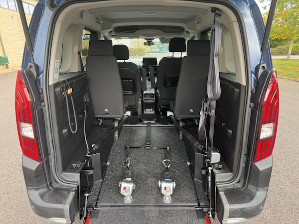 Used Peugeot Rifter 2020 for sale - 76076324: Photo 6