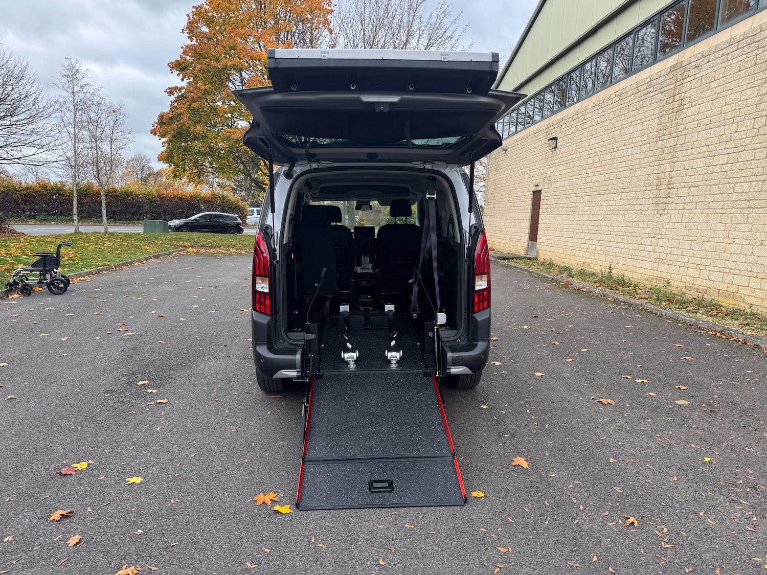 Used Peugeot Rifter 2024 for sale - 76490483: Photo 7