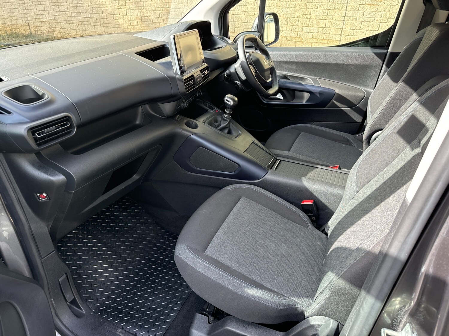 Used Peugeot Rifter 2021 for sale - 76273425: Photo 13