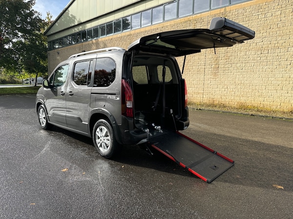 Used Peugeot Rifter 2021 for sale - 76273425: Photo 6