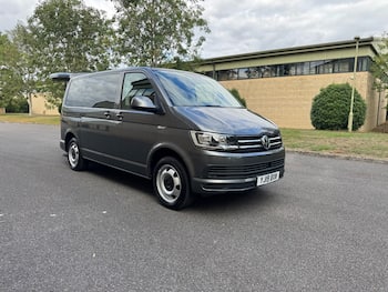 Used Volkswagen Transporter Shuttle 2019 for sale - 79813564: Photo
