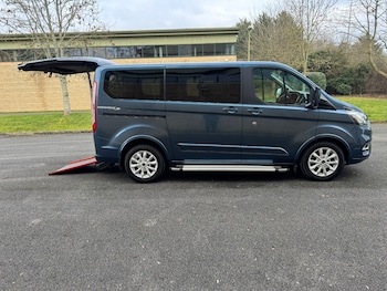 Used Ford Tourneo Custom 2019 for sale - 77830521: Photo