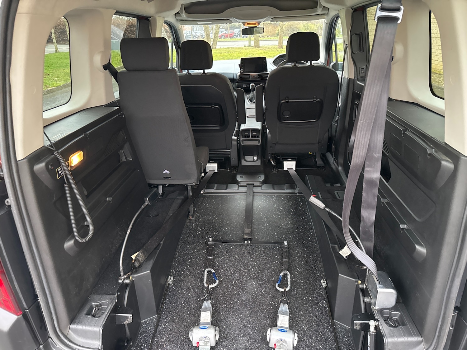 Used Peugeot Rifter 2019 for sale - 75995152: Photo 13