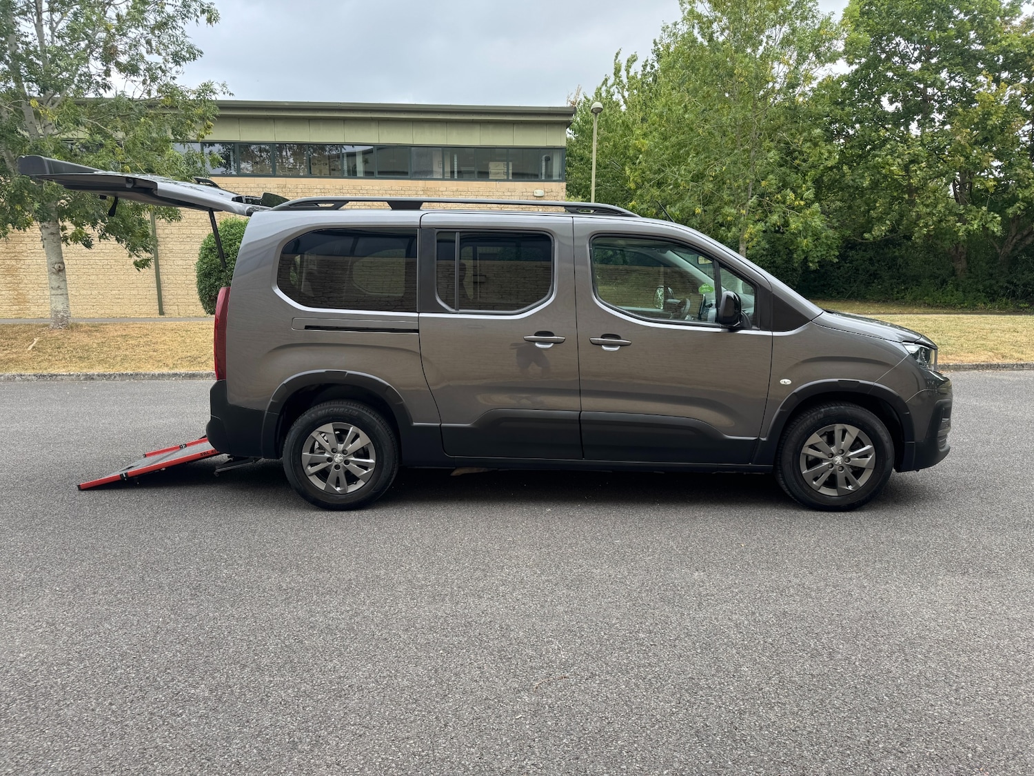 Vehicle 10
