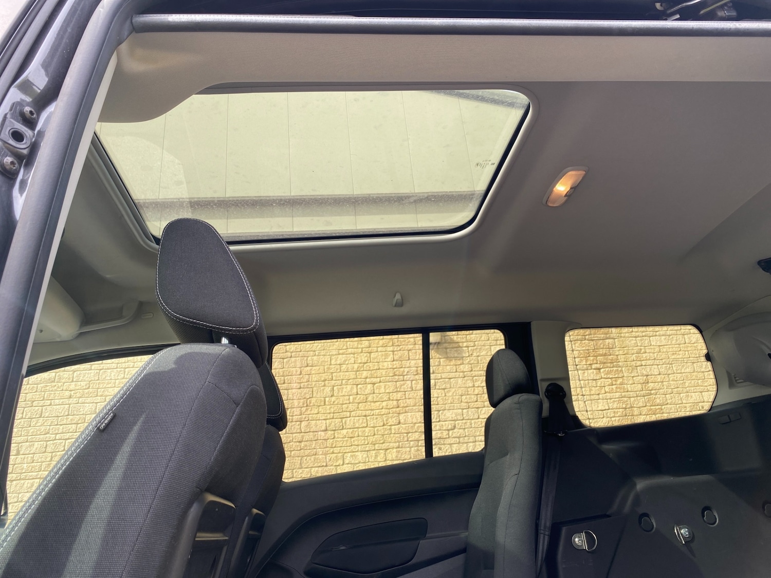 Used Ford Grand Tourneo Connect 2018 for sale - 78014661: Photo 15