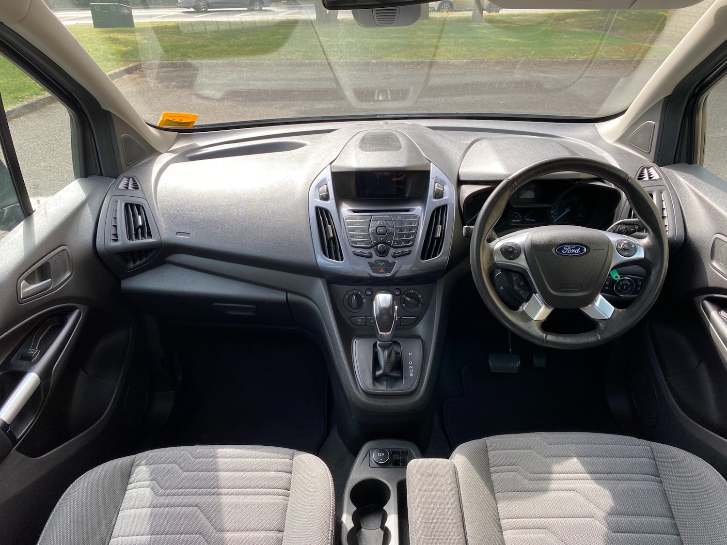 Used Ford Grand Tourneo Connect 2018 for sale - 78014661: Photo 22