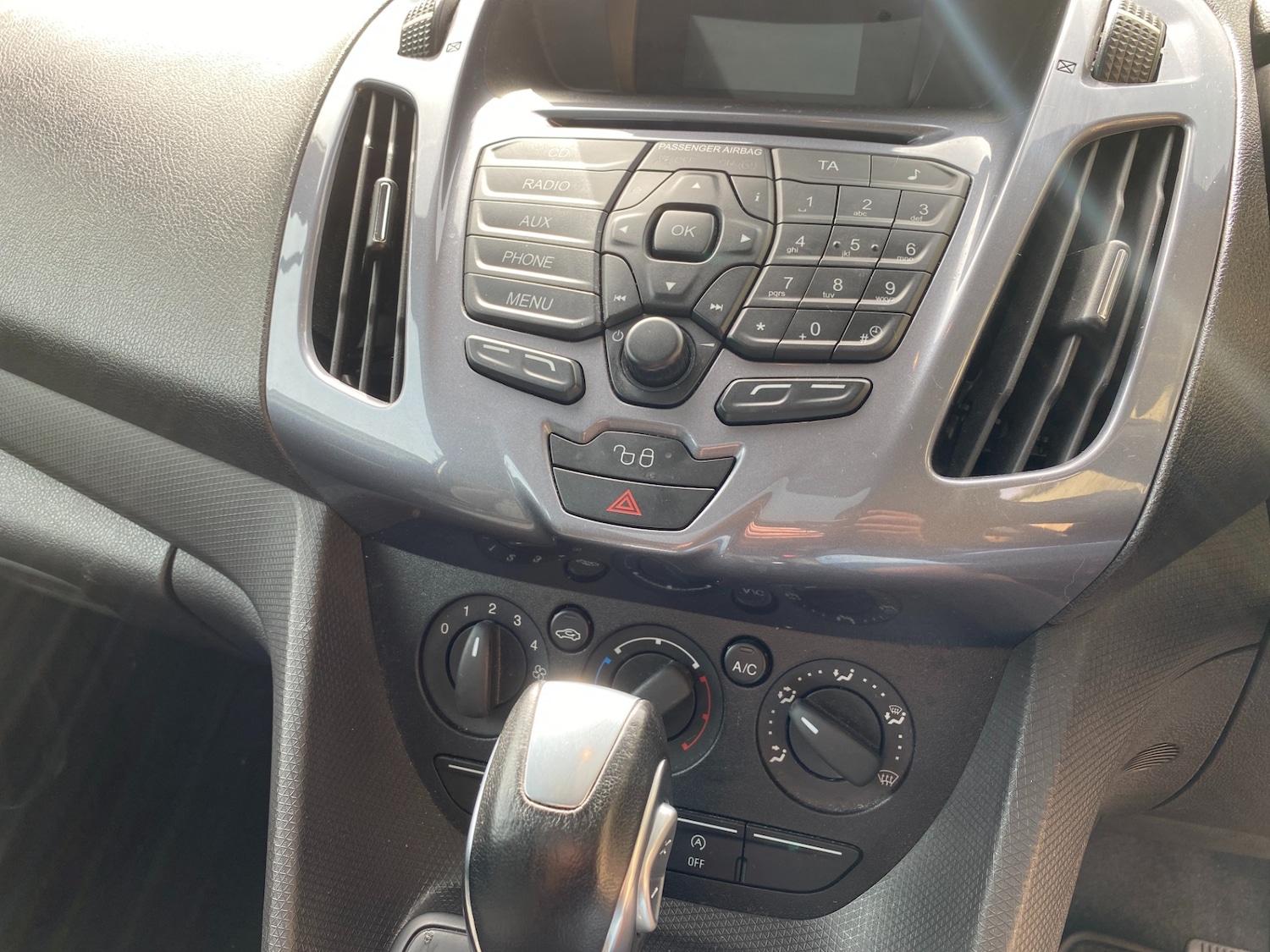 Used Ford Grand Tourneo Connect 2018 for sale - 78014661: Photo 26