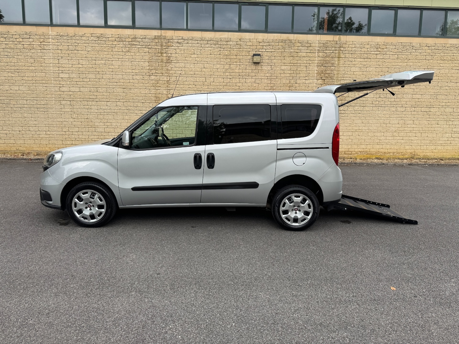 Used Fiat Doblo 2018 for sale - 76476996: Photo 5