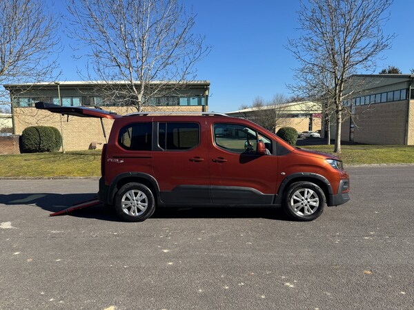 Used Peugeot Rifter 2019 for sale - 74072663: Photo 10