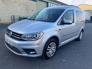 Used Volkswagen Caddy Maxi Life 2017 for sale - 78655818: Photo