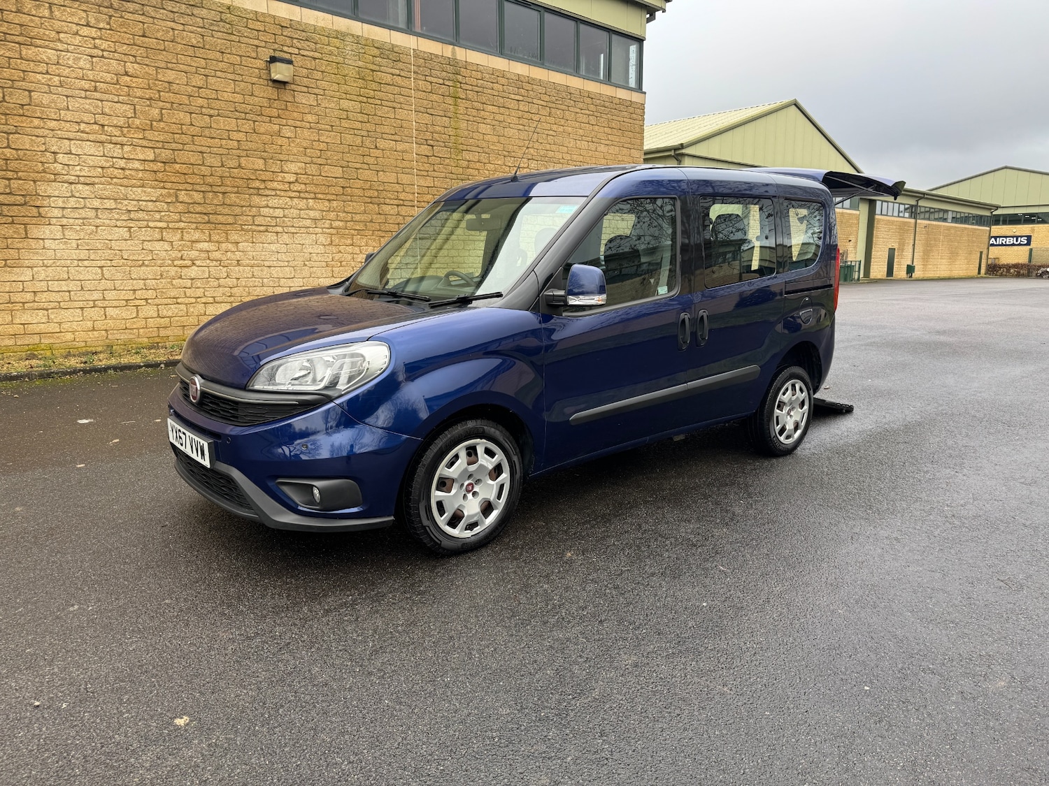 Used Fiat Doblo 2017 for sale - 77543698: Photo 4