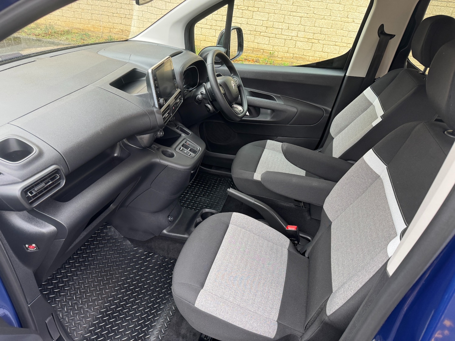 Used Citroen Berlingo 2024 for sale - 76505538: Photo 15