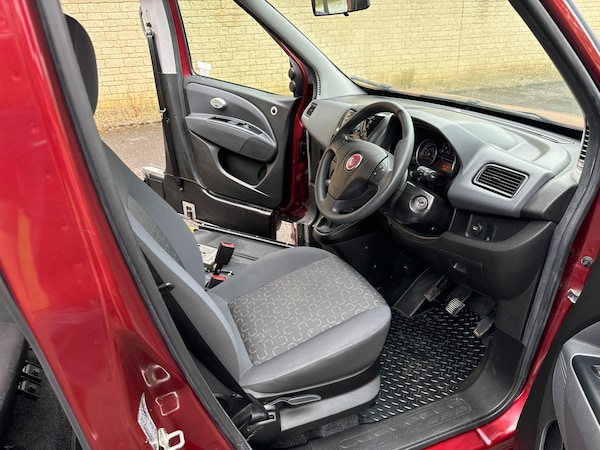 Used Fiat Doblo 2018 for sale - 75106230: Photo 11