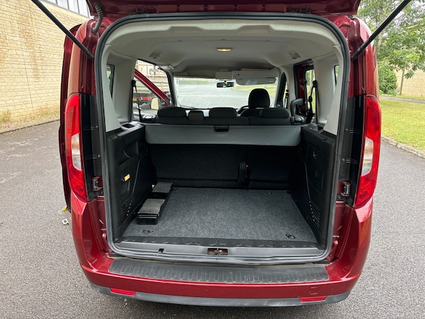 Used Fiat Doblo 2018 for sale - 75106230: Photo 9