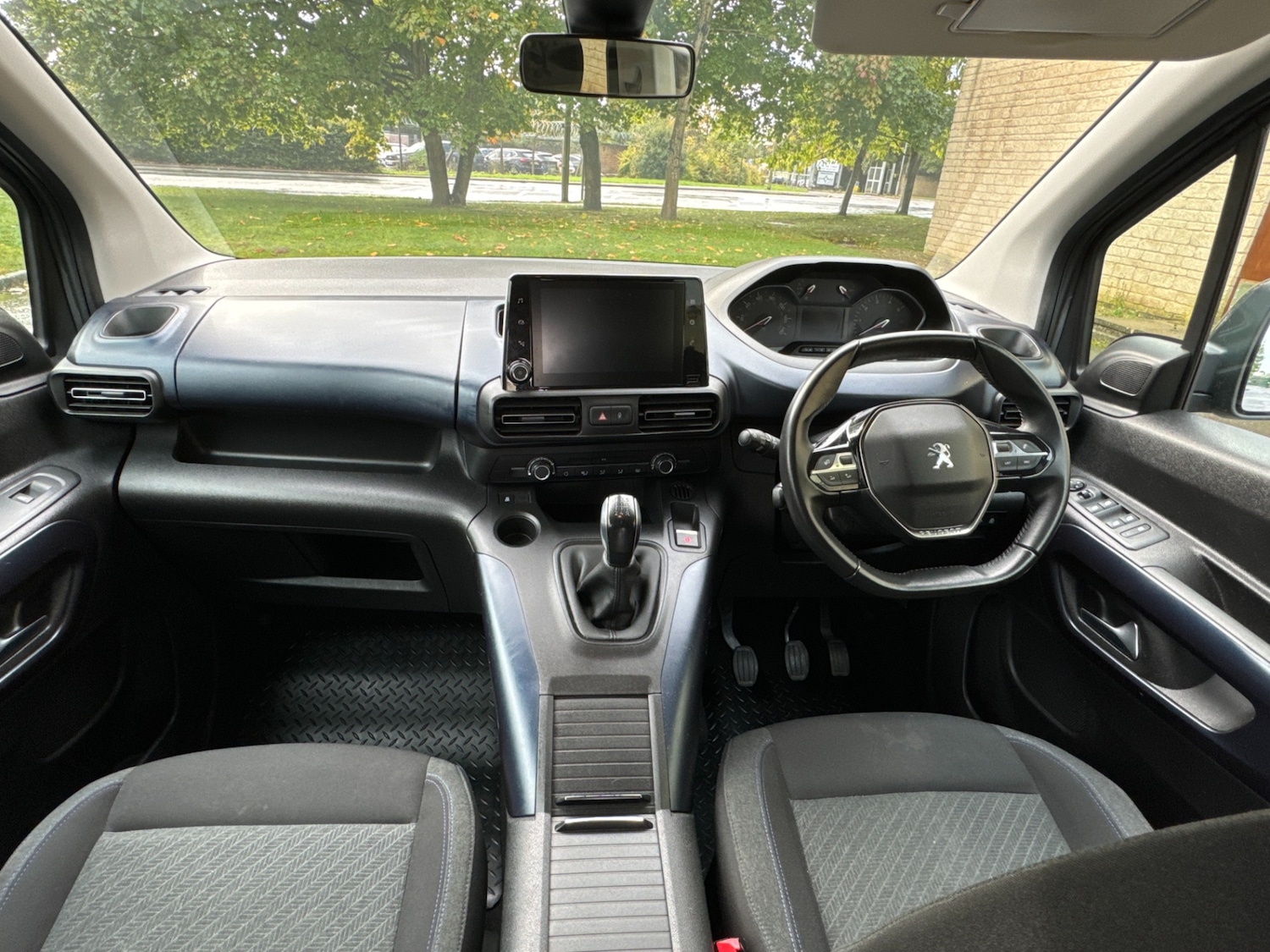 Used Peugeot Rifter 2019 for sale - 76143452: Photo 15