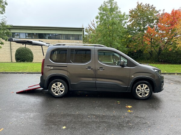 Used Peugeot Rifter 2019 for sale - 76143452: Photo 6