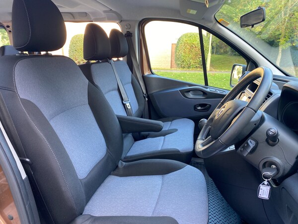 Used Vauxhall Vivaro 2018 for sale - 73650292: Photo 16