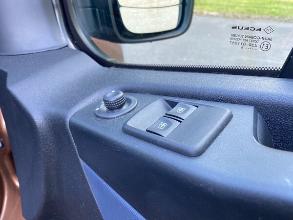 Used Vauxhall Vivaro 2018 for sale - 73650292: Photo 19