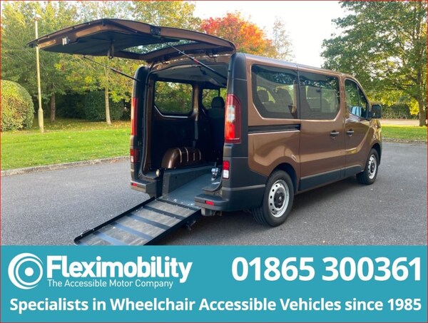 Used Vauxhall Vivaro 2018 for sale - 73650292: Photo 1