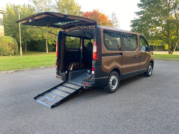 Used Vauxhall Vivaro 2018 for sale - 73650292: Photo 8