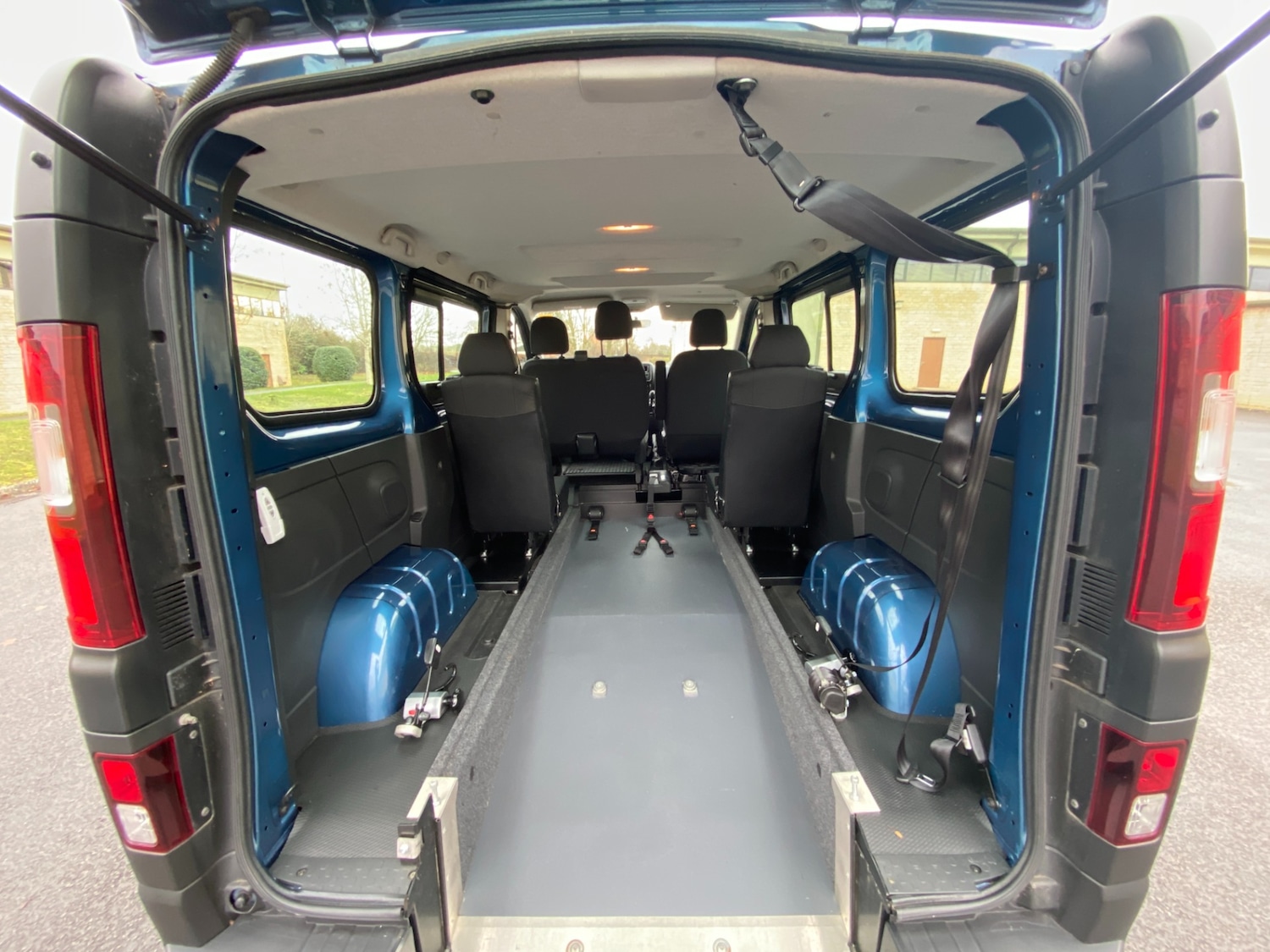 Used Vauxhall Vivaro 2016 for sale - 77490642: Photo 9