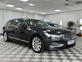 2019 (19) - 2.0 T4 Momentum Plus Estate 5dr Petrol Auto Euro 6 (s/s) (190 ps)