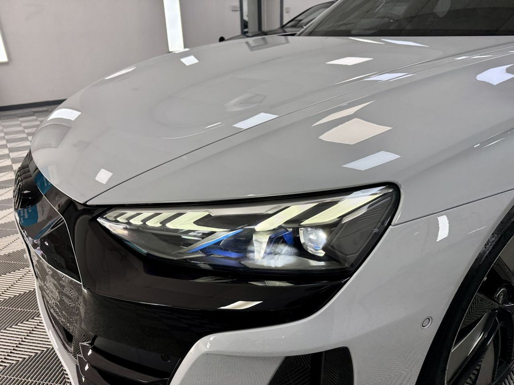 Used Audi RS e-tron GT 2021 for sale - 77384396: Photo 17