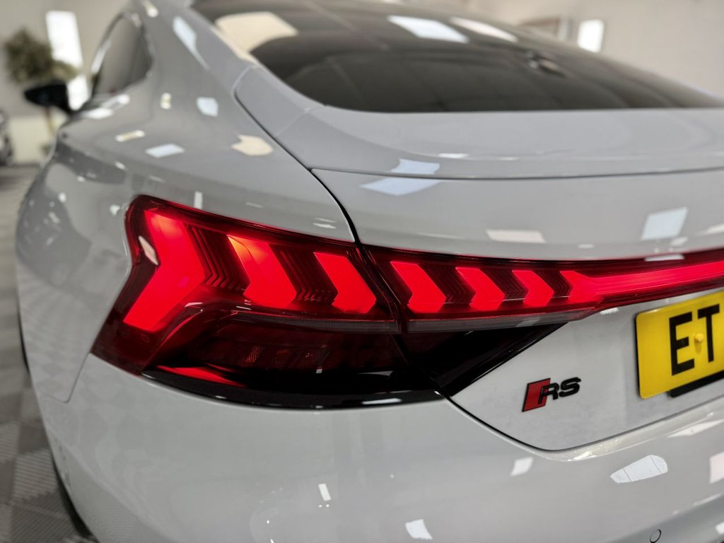Used Audi RS e-tron GT 2021 for sale - 77384396: Photo 19