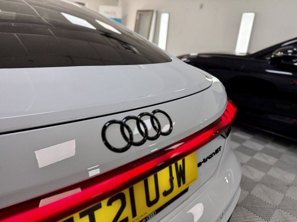 Used Audi RS e-tron GT 2021 for sale - 77384396: Photo 20