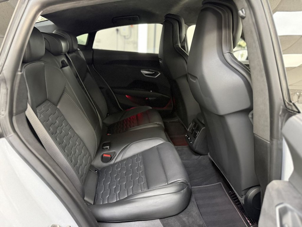 Used Audi RS e-tron GT 2021 for sale - 77384396: Photo 21